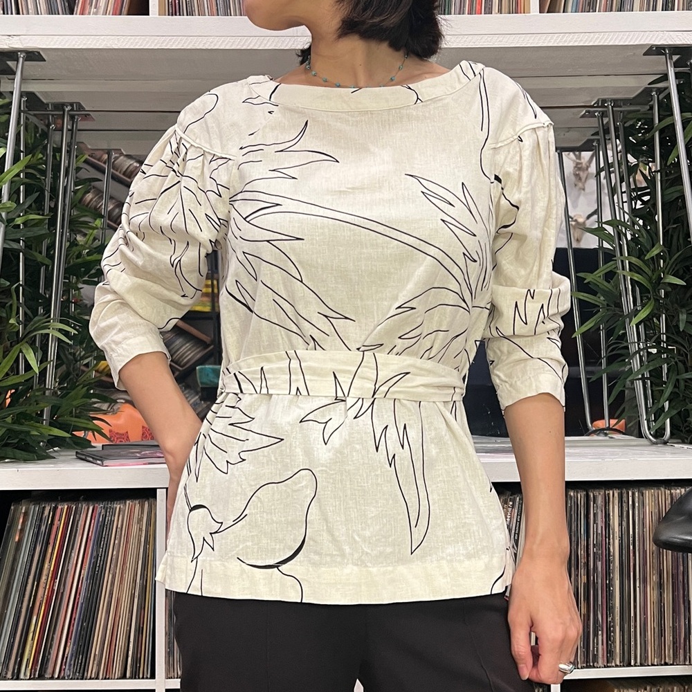 Banana Republic linen blend print blouse